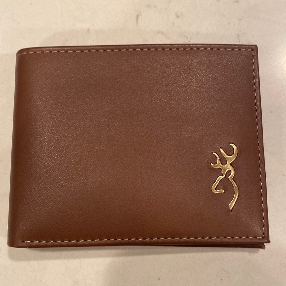 NWOT Browning brown leather Wallet
